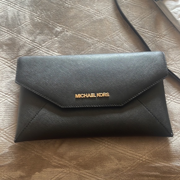 MICHAEL Michael Kors - Picture 2 of 11